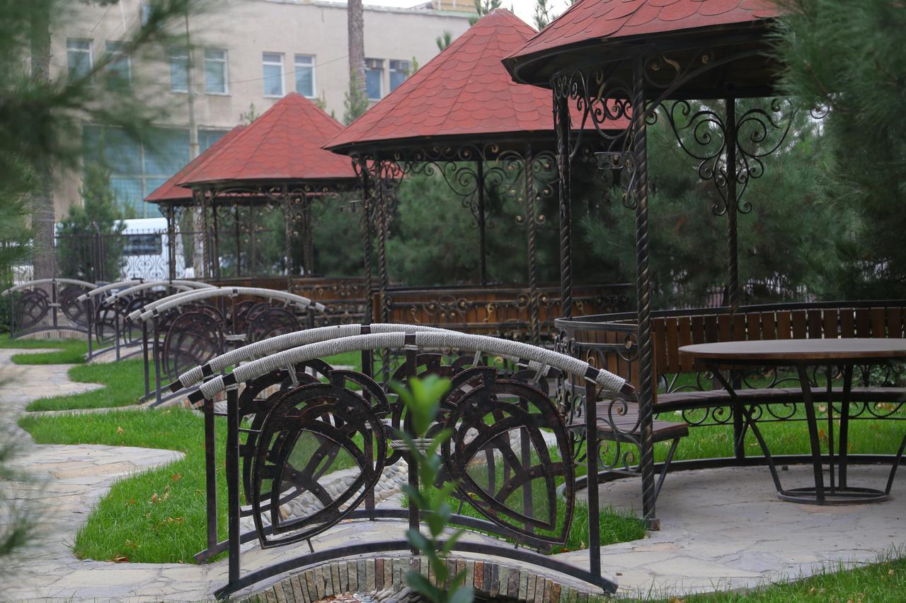 Sipehr Hotel Chkalovsk Eksteriør billede